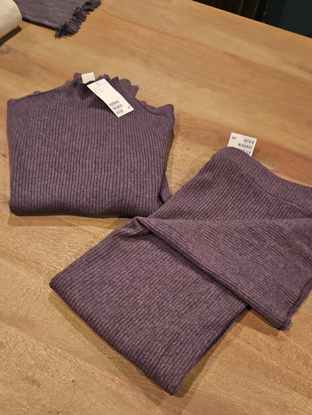NWT H&M Ribbed Knit Midi Skirt Set